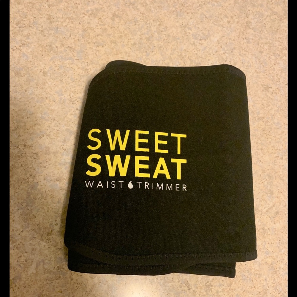 SWEET SWEAT 💦 WAIST TRIMMER 😋